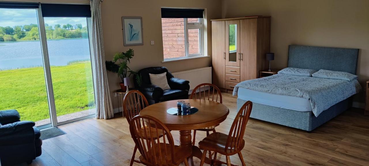 Clonandra Cottages Belturbet ภายนอก รูปภาพ